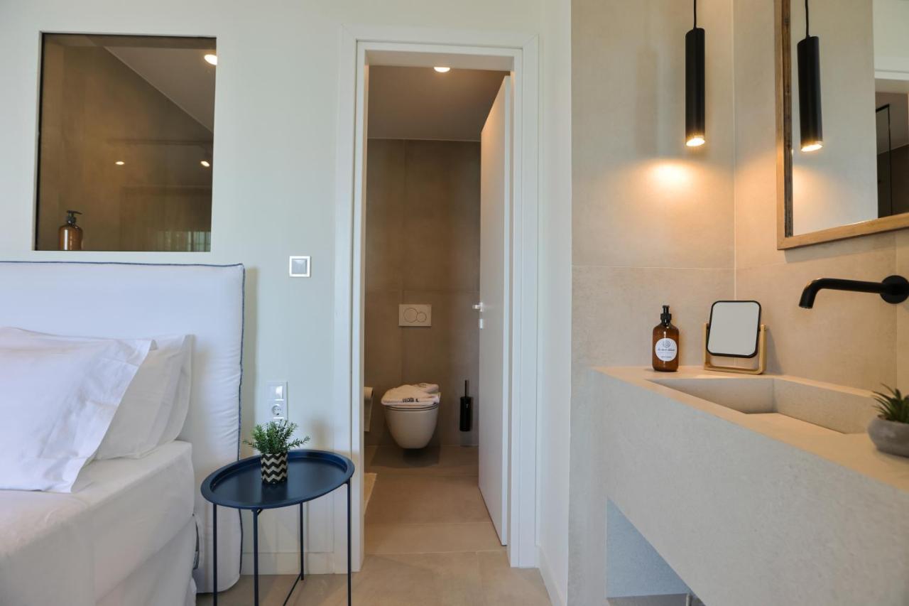 Vrahati La Mer Bleue Boutique Suite מראה חיצוני תמונה